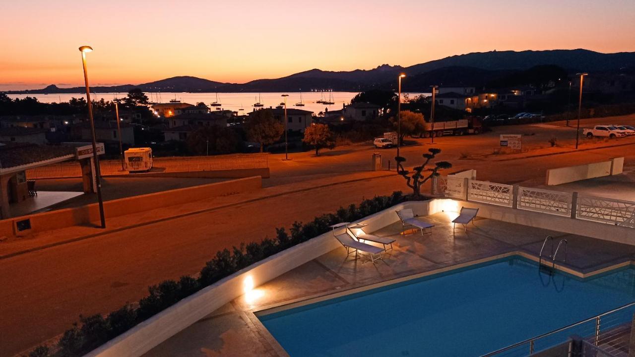 Welcomely - White Terrace - Condominio Acqualife Cannigione Exterior photo