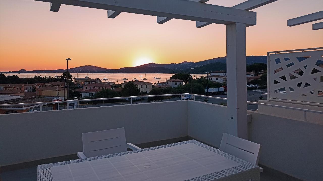 Welcomely - White Terrace - Condominio Acqualife Cannigione Exterior photo